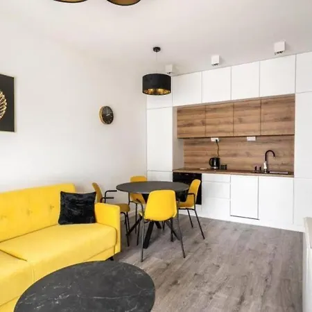Close-urban Chic - Mennica - One Bedroom -citycenter&306