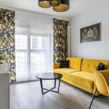 Close-urban Chic - Mennica - One Bedroom -citycenter&306 * ワルシャワ